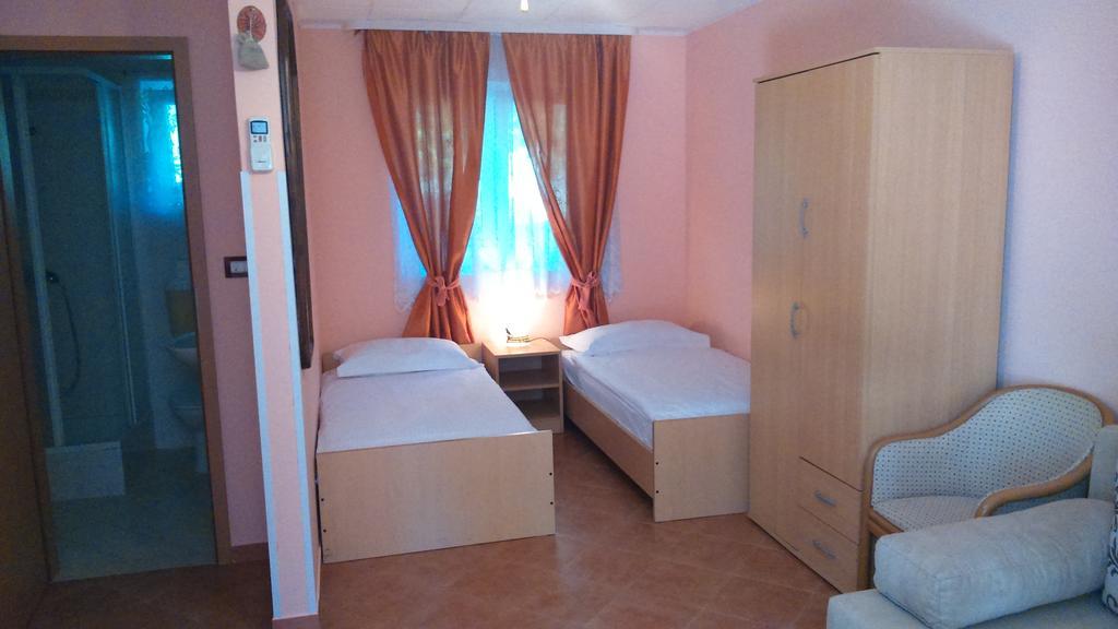 Apartments Rale Umag Pokoj fotografie